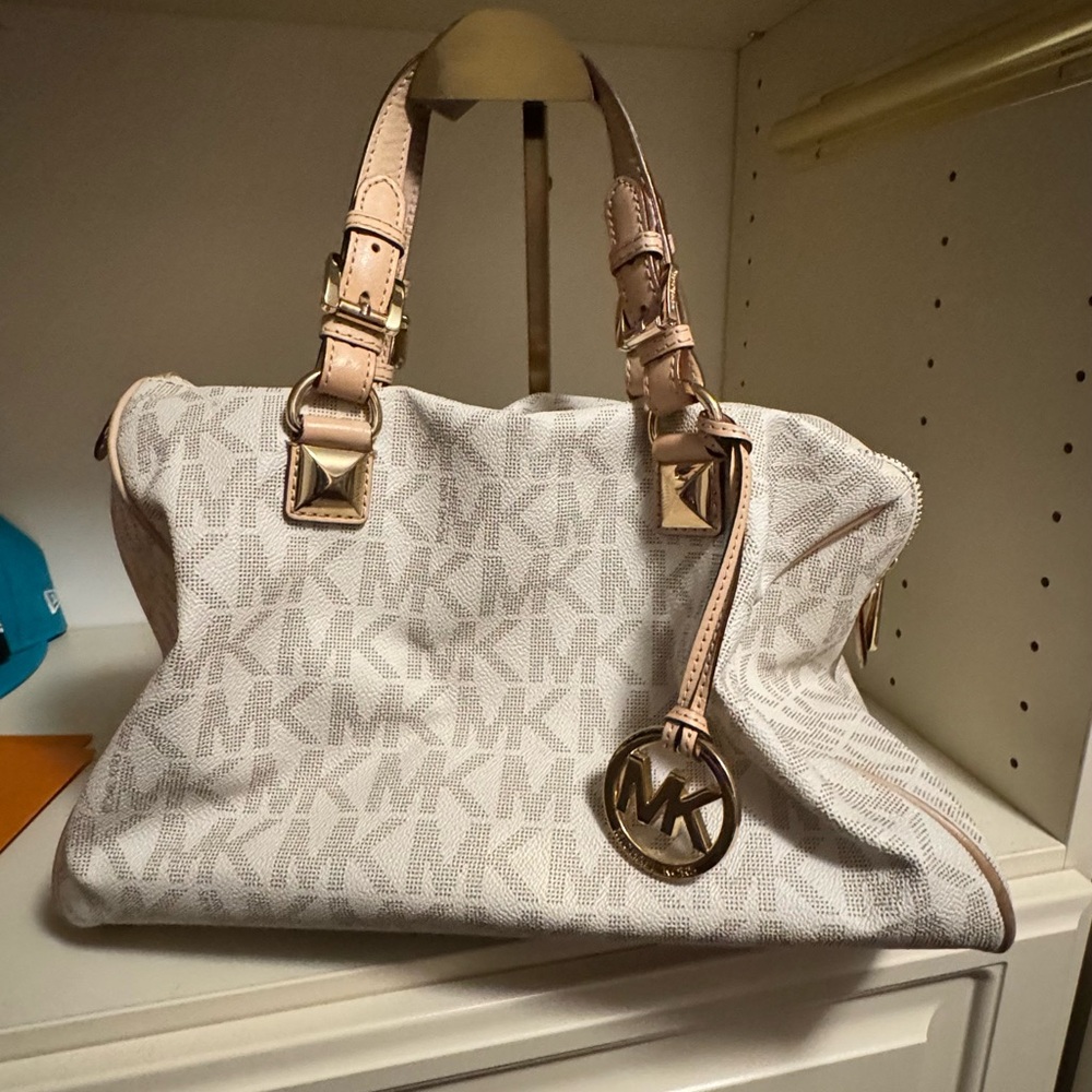 MICHAEL KORS monogram satchel bag